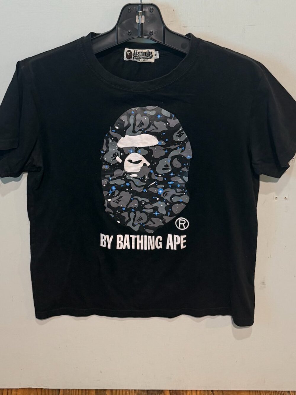 A Bathing Ape Camo Graphic Logo T-Shirt Crew Neck Short Sleeve Women Size Medium